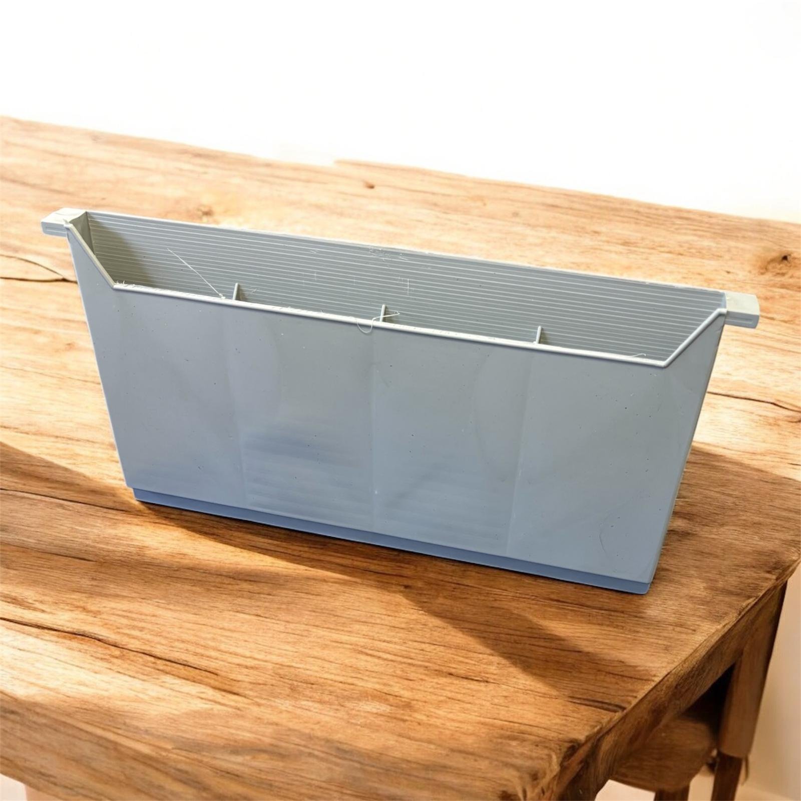 Plastik Bölme (Çanta) Yemlik